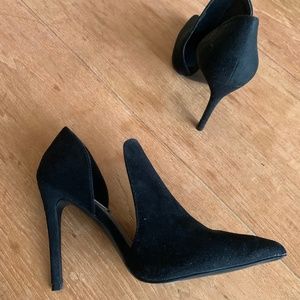 Steve Madden - black heel, 6.5US